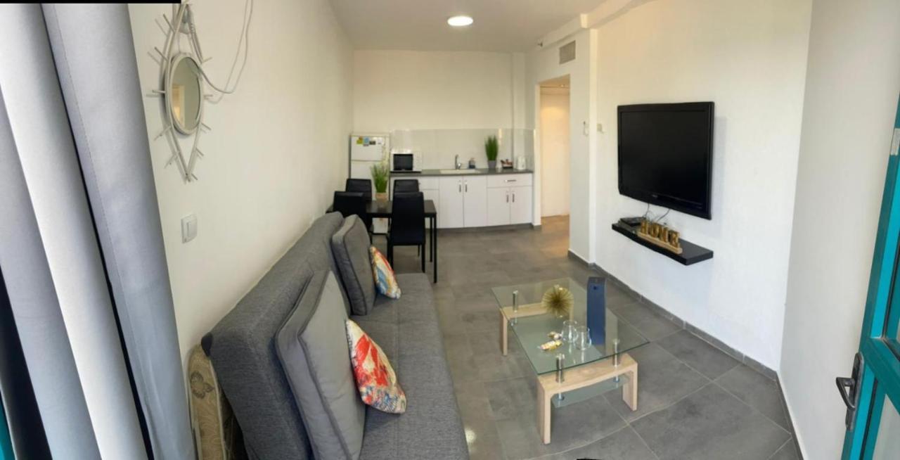Aparthotel נופש כנרת מגדלי המלכים Tiberias Exterior foto